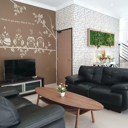 Danka@Taman Golf Residence Batam Exterior foto