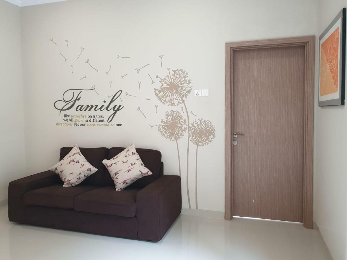 Danka@Taman Golf Residence Batam Exterior foto